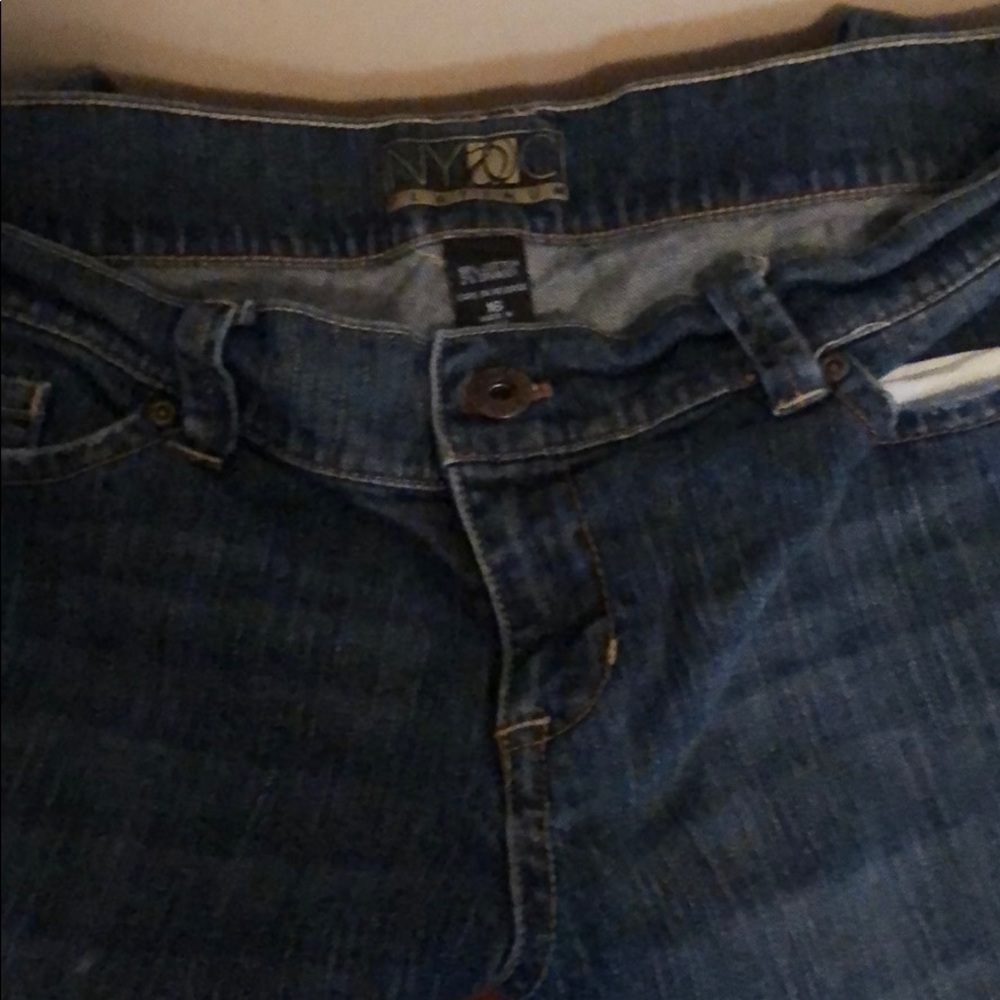 Jean NY&C jean Capris.